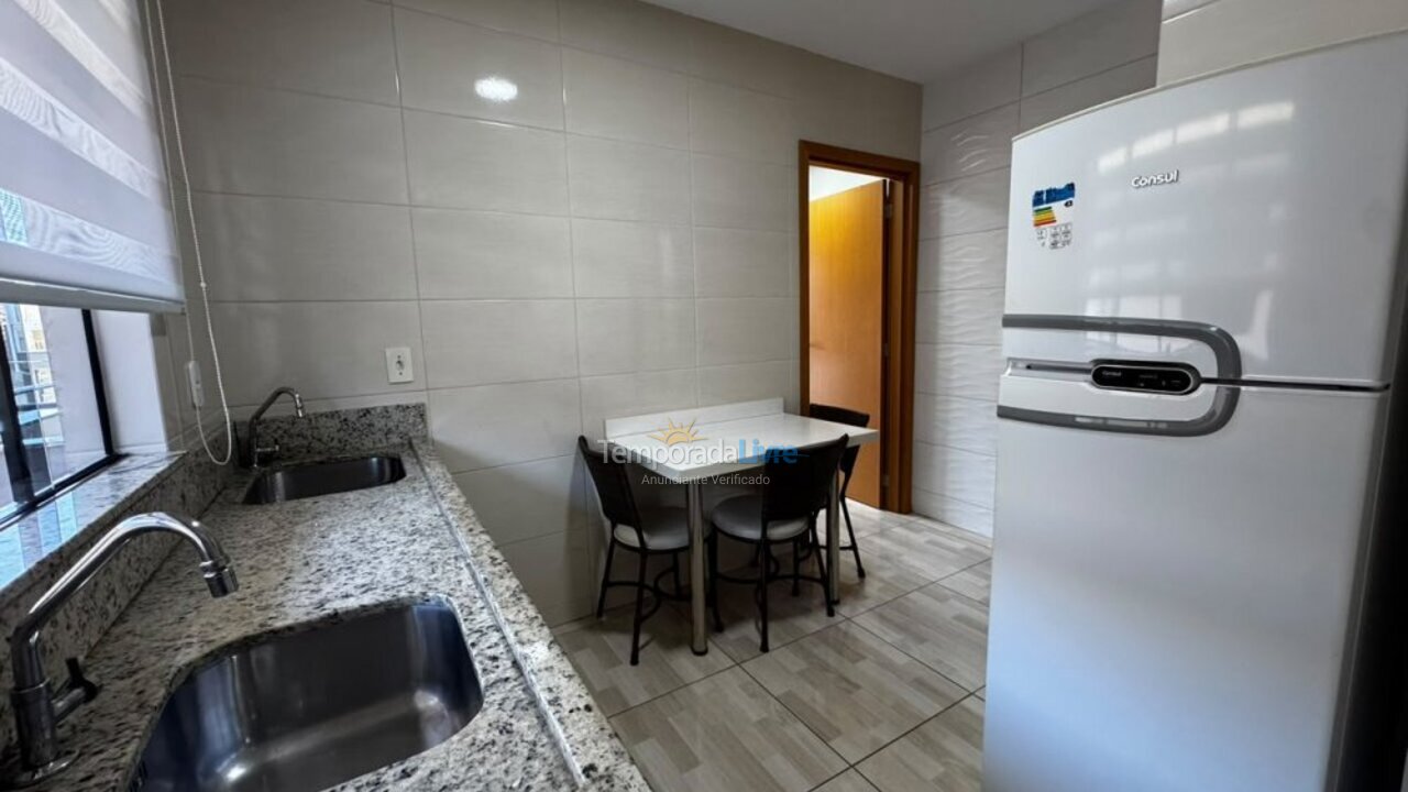 Apartamento para aluguel de temporada em Bombinhas (Praia de Bombas)