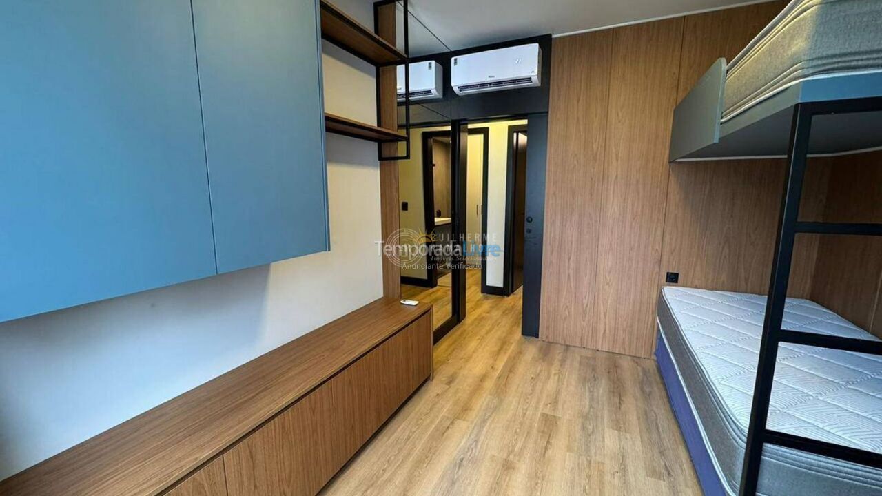 Apartamento para aluguel de temporada em Balneário Camboriú (Praia Central)