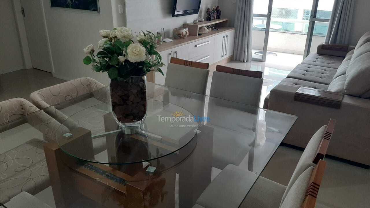 Apartment for vacation rental in Itapema (Meia Praia)