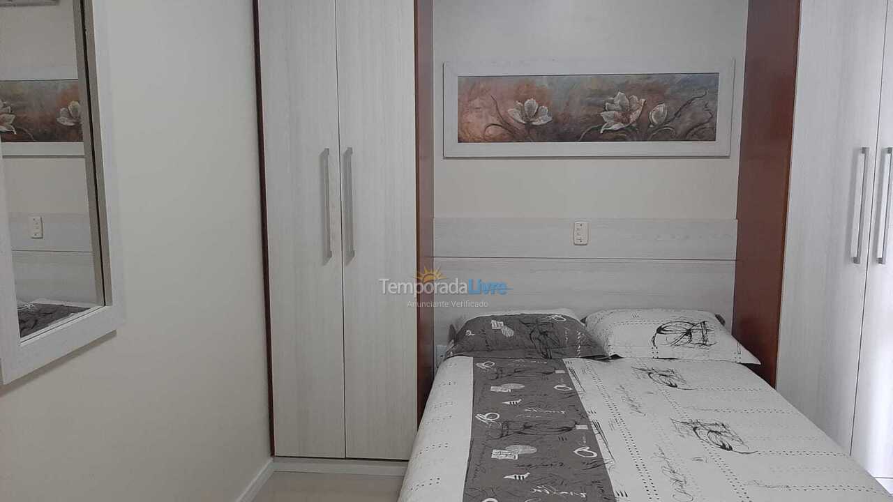 Apartment for vacation rental in Itapema (Meia Praia)