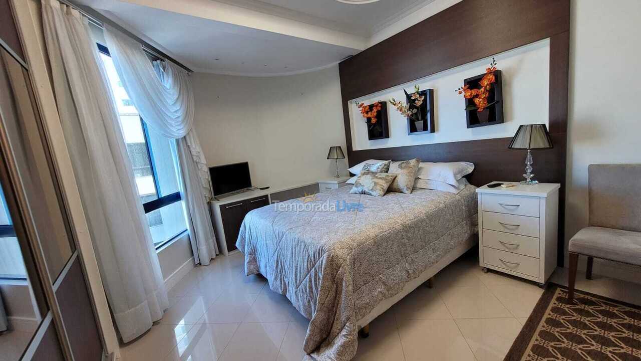 Apartment for vacation rental in Itapema (Meia Praia)