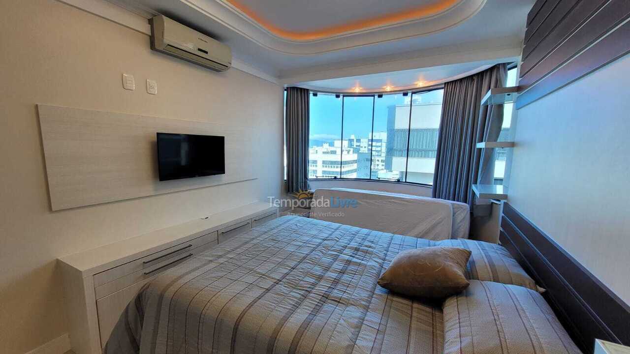Apartment for vacation rental in Itapema (Meia Praia)