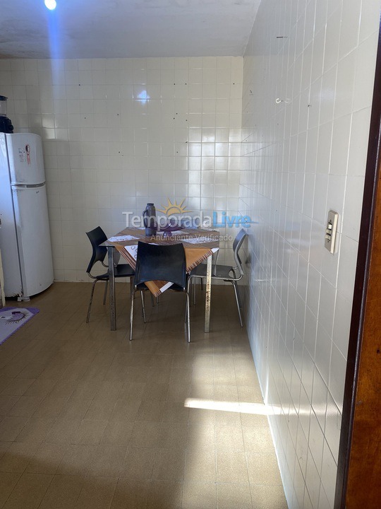 Casa para aluguel de temporada em Iguaba Grande (Ubá)