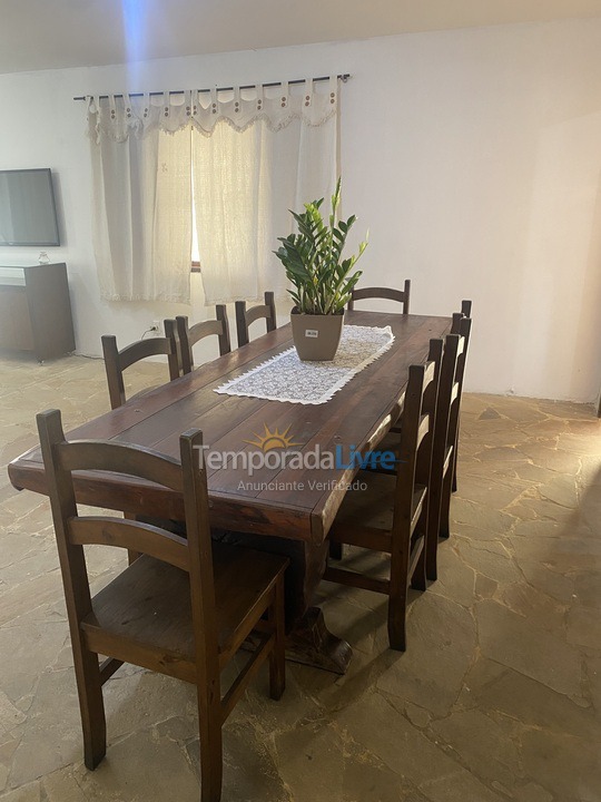 Casa para aluguel de temporada em Iguaba Grande (Ubá)
