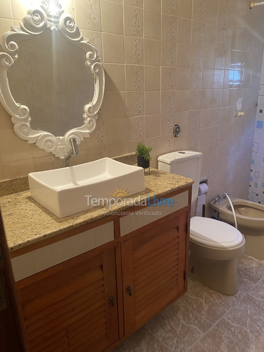 Casa para aluguel de temporada em Iguaba Grande (Ubá)