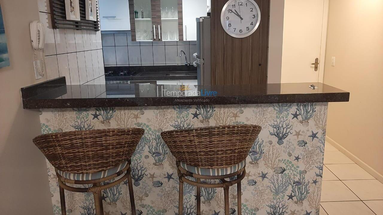 Apartamento para alquiler de vacaciones em Itapema (Meia Praia)