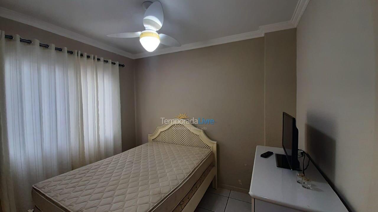 Apartamento para alquiler de vacaciones em Itapema (Meia Praia)