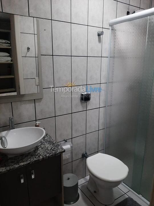 Apartamento para alquiler de vacaciones em Itapema (Meia Praia)