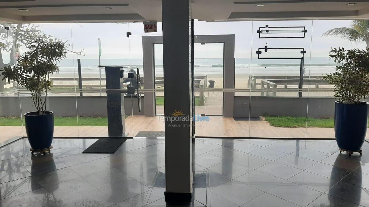 Apartamento para alquiler de vacaciones em Itapema (Meia Praia)