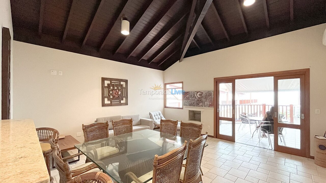 Apartamento para alquiler de vacaciones em Ubatuba (Praia Grande)