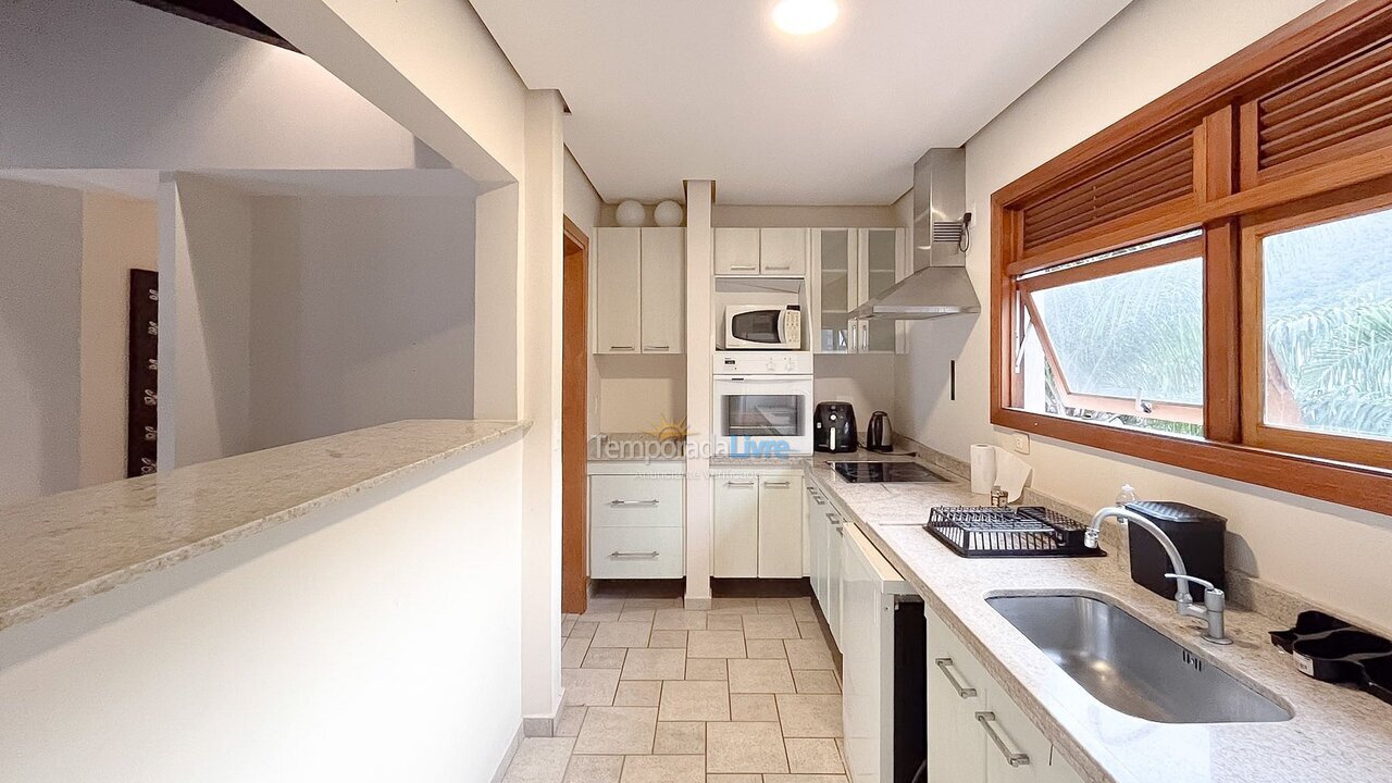 Apartamento para alquiler de vacaciones em Ubatuba (Praia Grande)