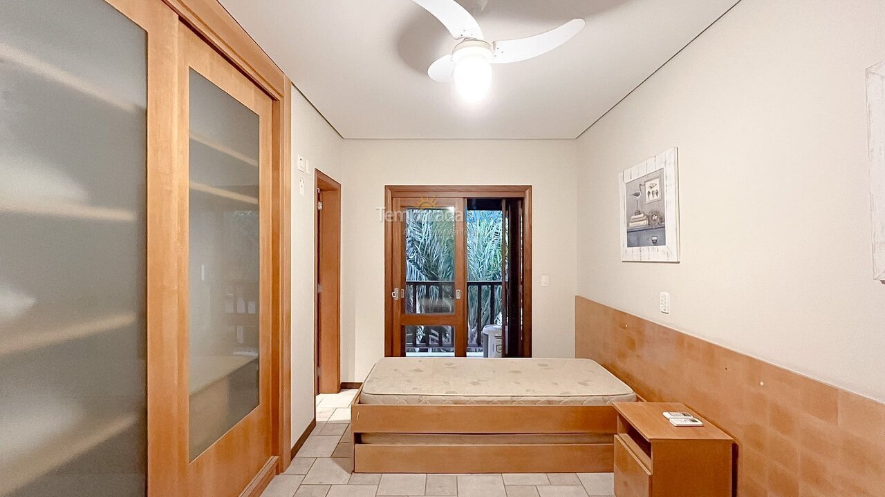 Apartamento para alquiler de vacaciones em Ubatuba (Praia Grande)