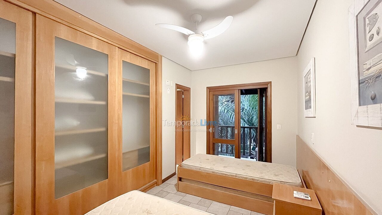Apartamento para alquiler de vacaciones em Ubatuba (Praia Grande)