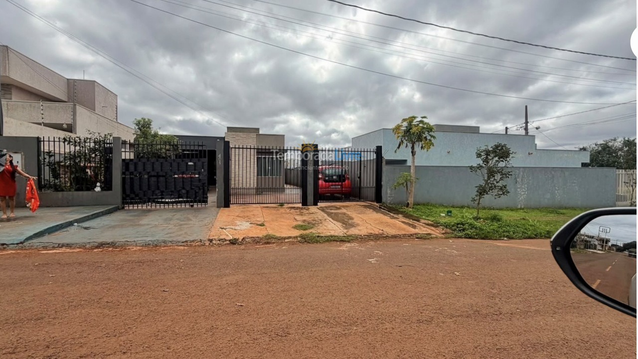 Casa para aluguel de temporada em Foz do Iguaçu (Jardim Vitoria)