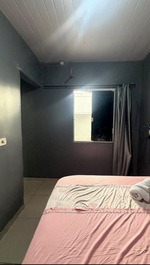 Kitnet Econômica de 2 Quartos – Perto do Catuaí Shopping e Aeroporto
