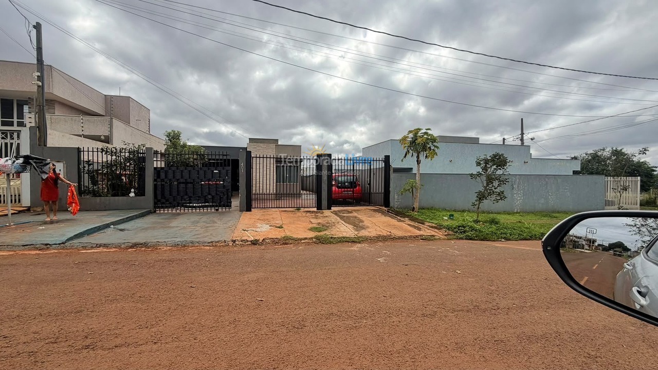 Casa para aluguel de temporada em Foz do Iguaçu (Jardim Vitoria)