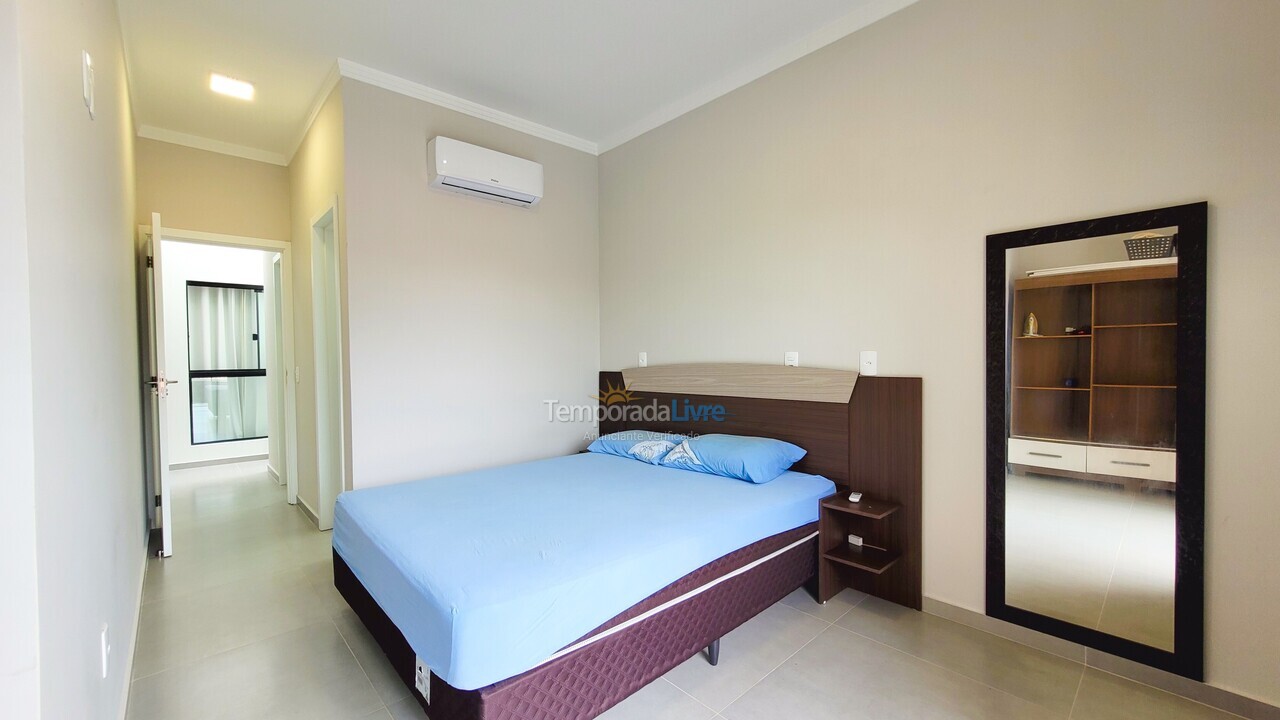 House for vacation rental in São Francisco do Sul (Prainha)