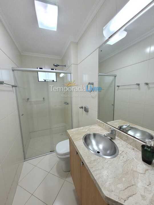 Apartment for vacation rental in Itapema (Meia Praia)