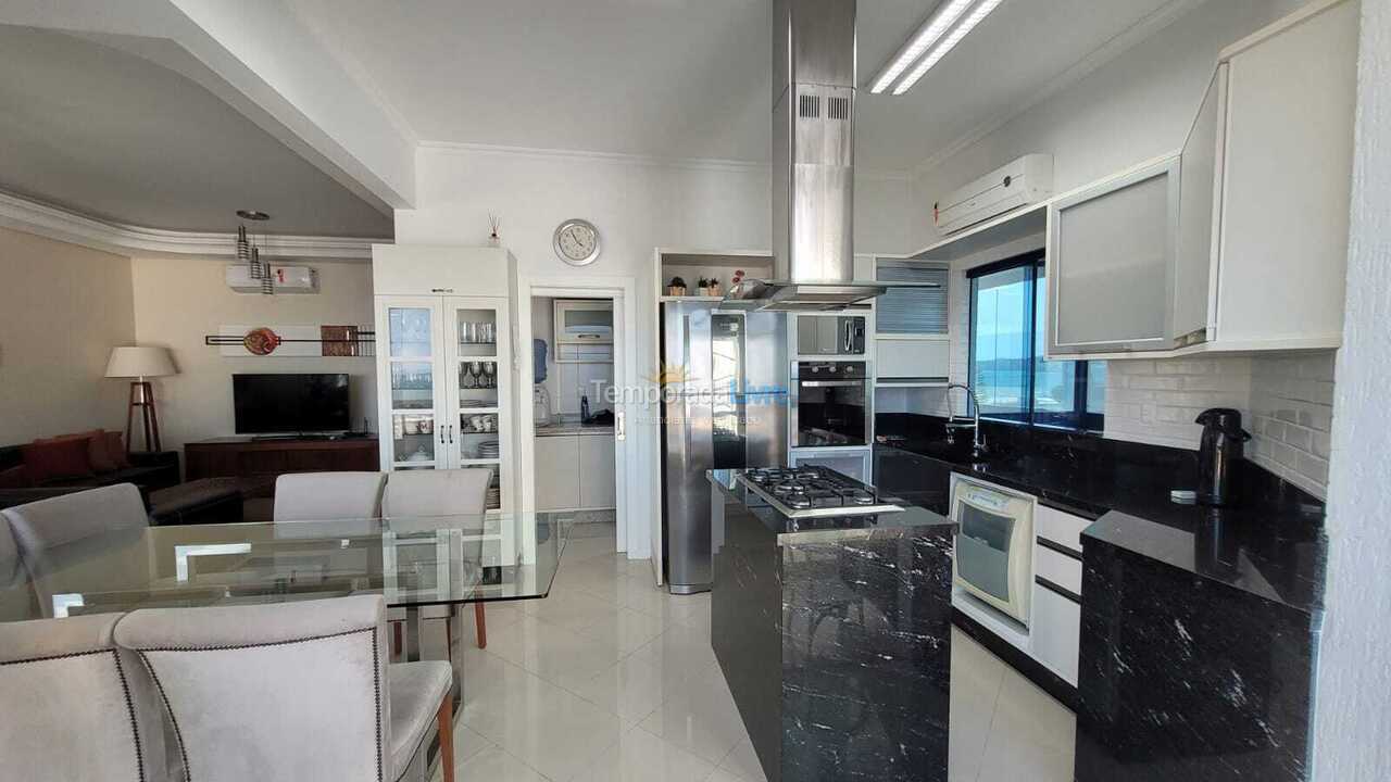 Apartment for vacation rental in Itapema (Meia Praia)