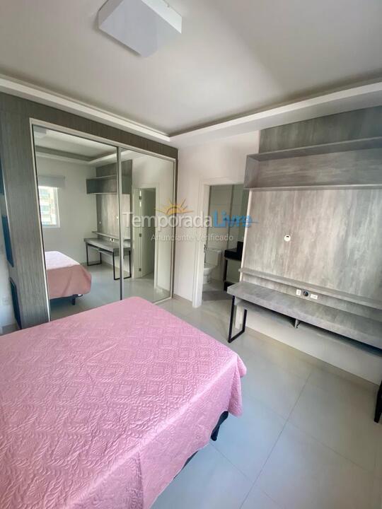 Apartamento para aluguel de temporada em Itapema (Meia Praia)