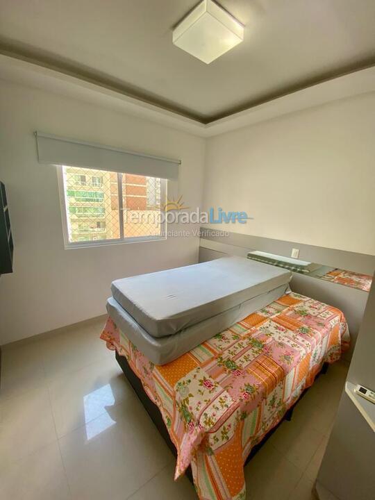 Apartamento para aluguel de temporada em Itapema (Meia Praia)