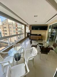 Apartamento de 4 Suítes na Segunda Quadra