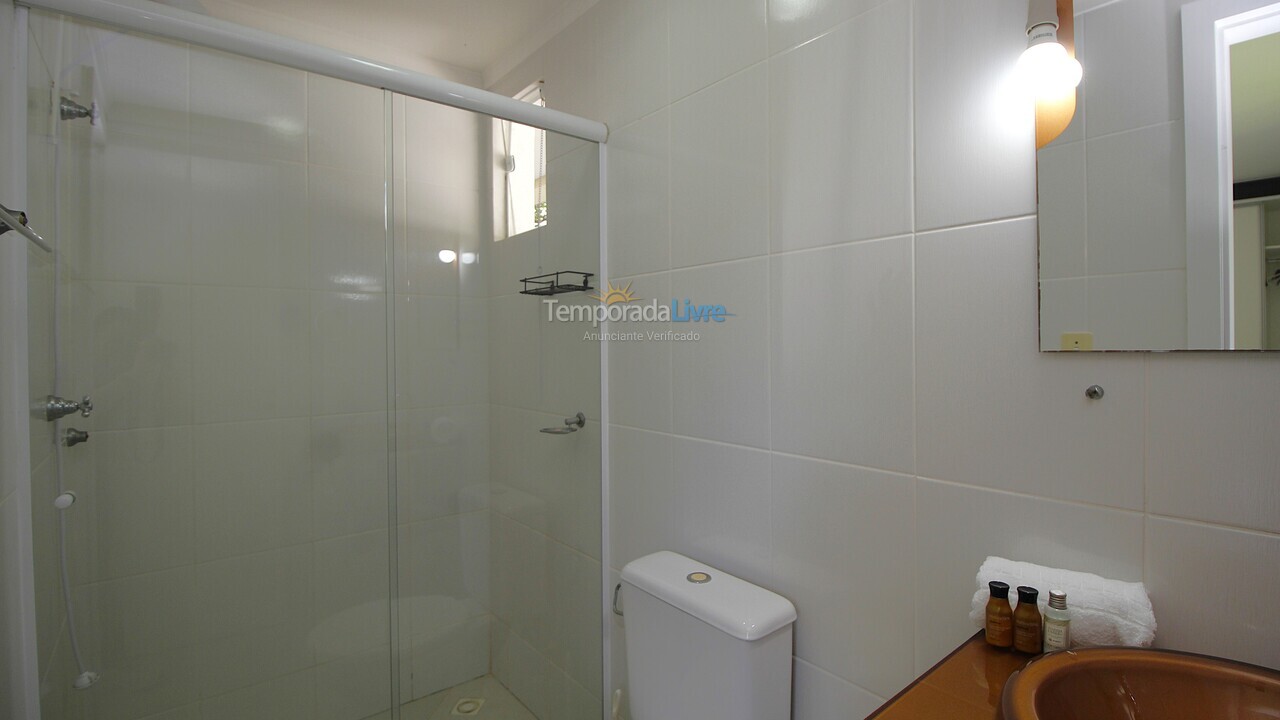 Apartamento para aluguel de temporada em Bombinhas (Praia de Quatro Ilhas)