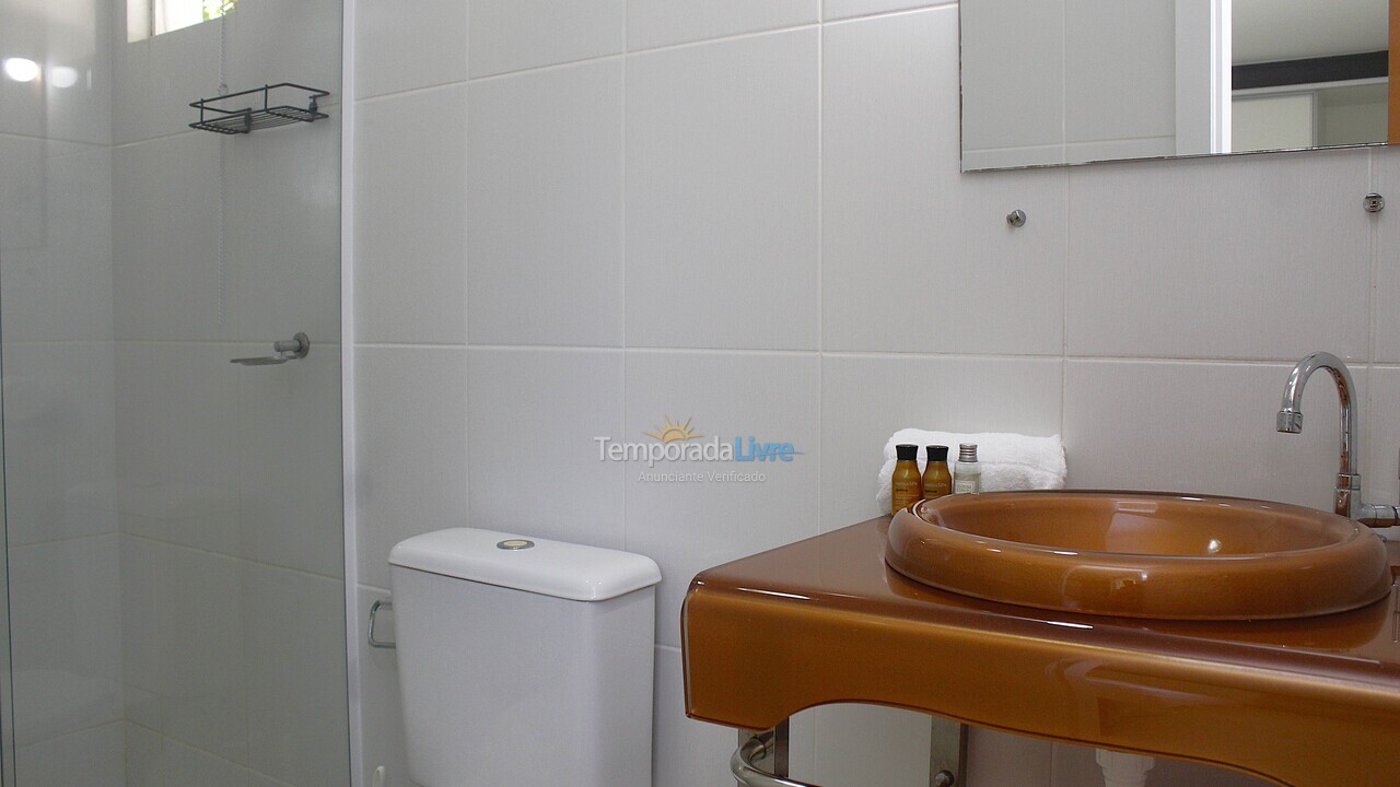 Apartamento para aluguel de temporada em Bombinhas (Praia de Quatro Ilhas)