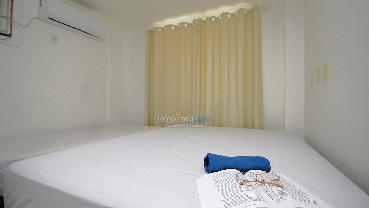 Apartamento para aluguel de temporada em Bombinhas (Praia de Quatro Ilhas)