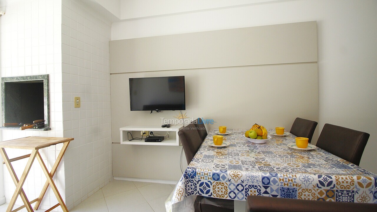 Apartamento para aluguel de temporada em Bombinhas (Praia de Quatro Ilhas)
