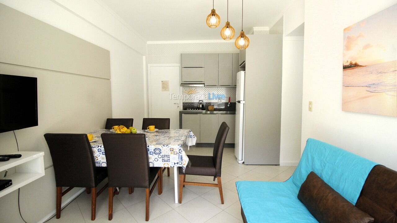 Apartamento para aluguel de temporada em Bombinhas (Praia de Quatro Ilhas)