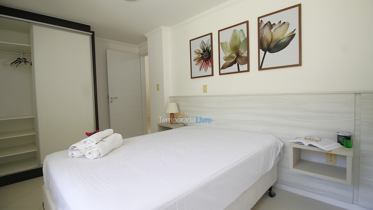 Apartamento para aluguel de temporada em Bombinhas (Praia de Quatro Ilhas)