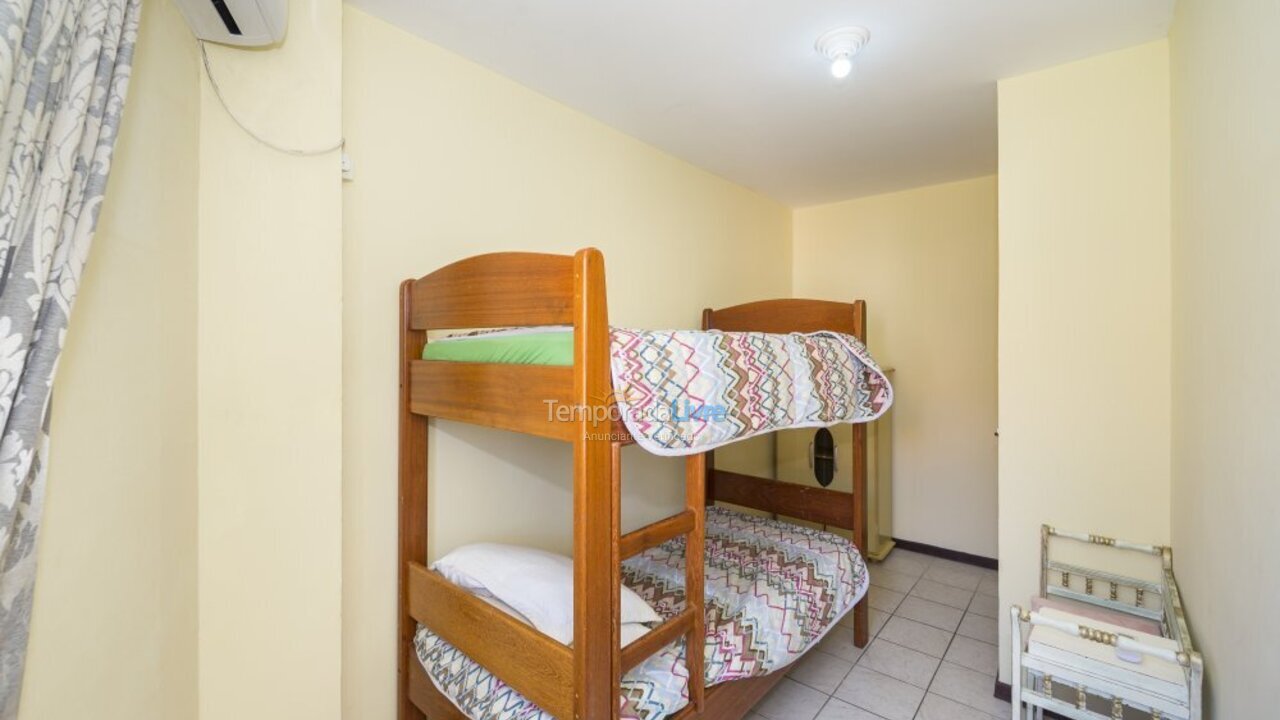Apartamento para alquiler de vacaciones em Bombinhas (Praia de Bombas)