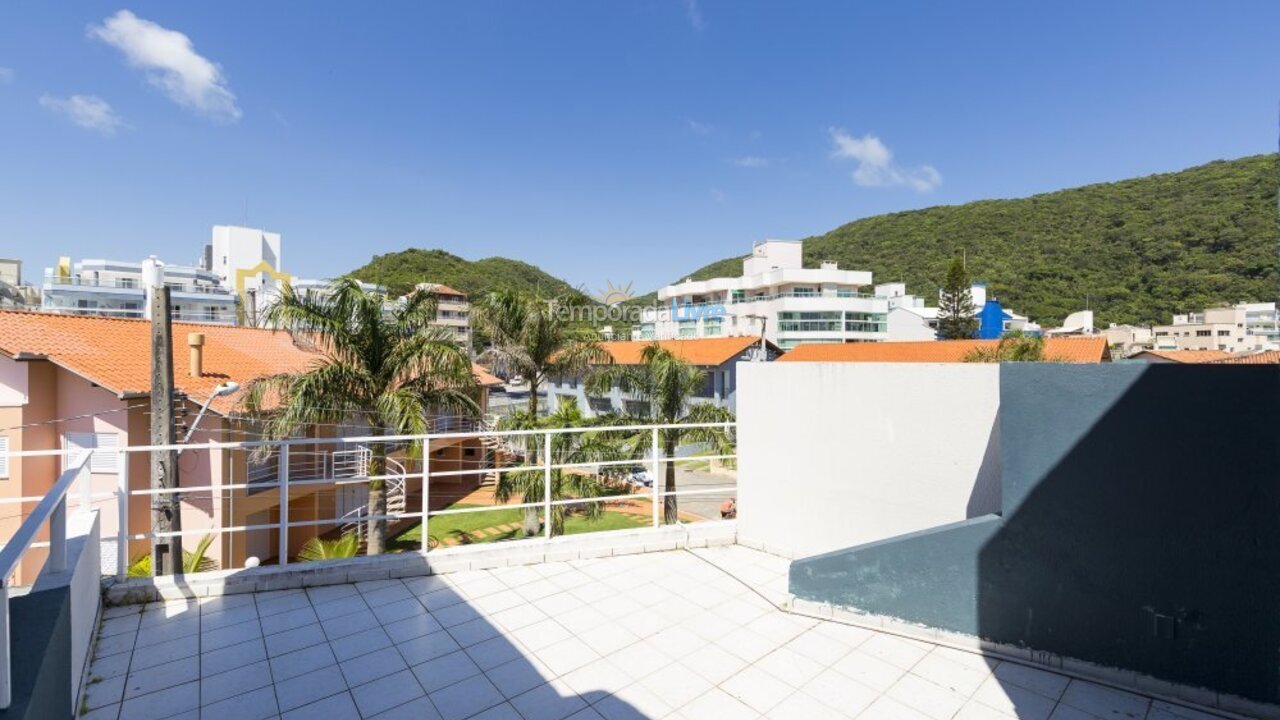 Apartamento para alquiler de vacaciones em Bombinhas (Praia de Bombas)