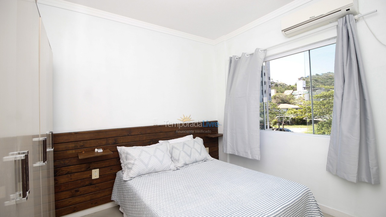 Apartamento para alquiler de vacaciones em Bombinhas (Praia de Quatro Ilhas)
