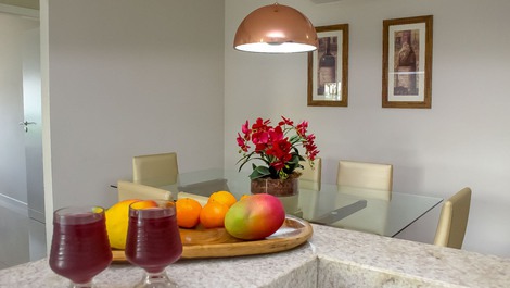 Apartamento con jardín, 3 dormitorios y vistas al mar en la playa de Canto Grande.
