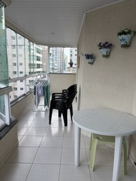 APARTAMENTO 3 DORMITÓRIOS SENDO 1 SUÍTE