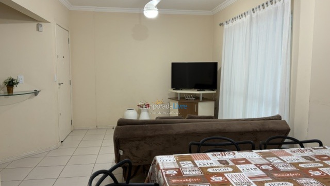 Apartamento para aluguel de temporada em Itapema (Meia Praia)
