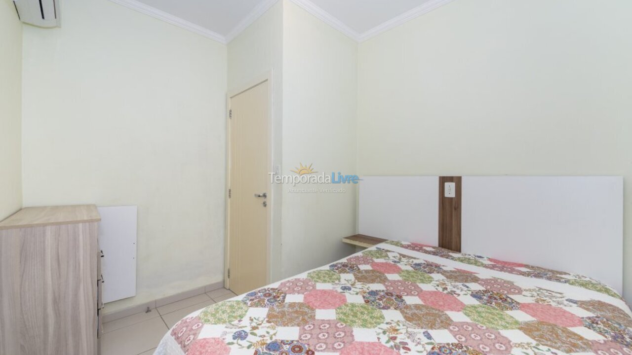 Casa para aluguel de temporada em Bombinhas (Praia de Bombas)