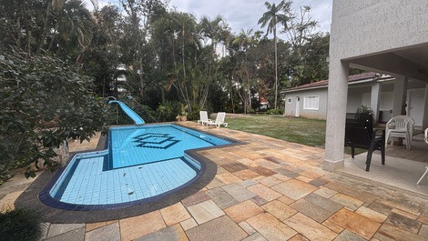 House in Riviera near the beach