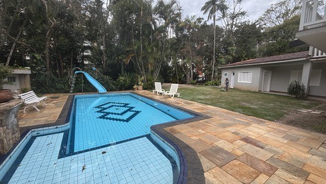 House in Riviera near the beach