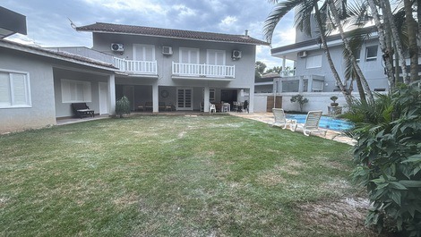 House in Riviera near the beach
