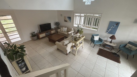 House in Riviera near the beach