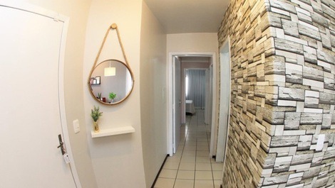 Apartamento de 2 habitaciones en el centro de Meia Praia.