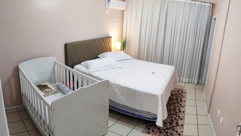 Apartamento de 2 habitaciones en el centro de Meia Praia.