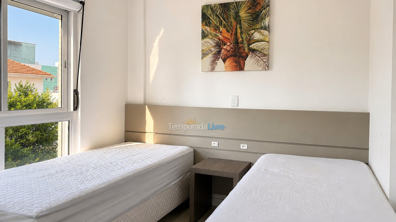 Apartamento para aluguel de temporada em Bombinhas (Praia de Bombinhas)