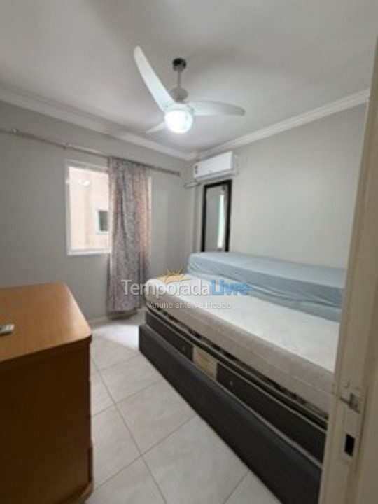 Apartment for vacation rental in Itapema (Meia Praia)