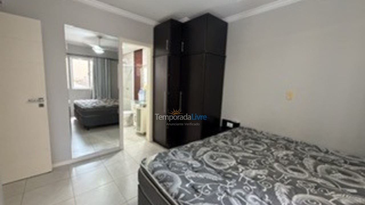Apartment for vacation rental in Itapema (Meia Praia)