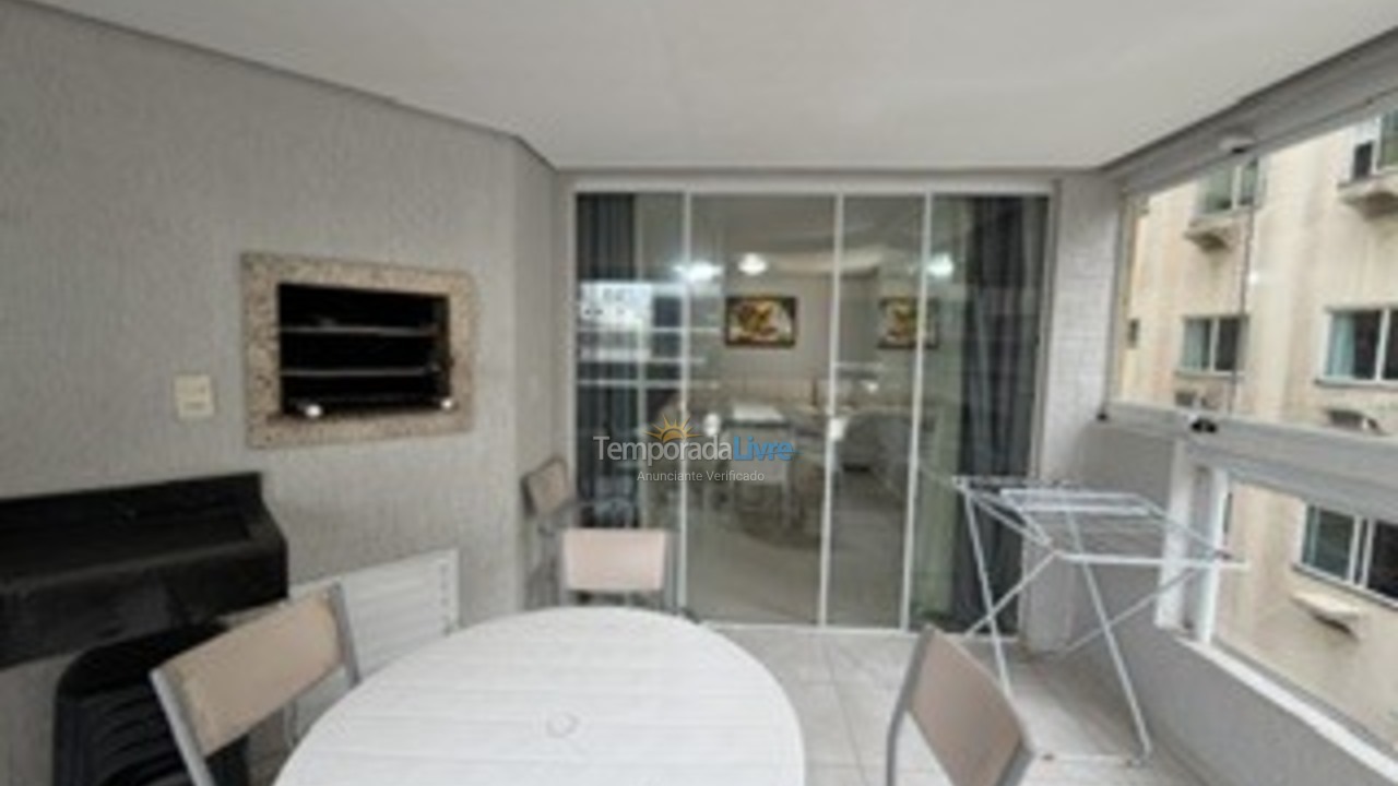 Apartment for vacation rental in Itapema (Meia Praia)