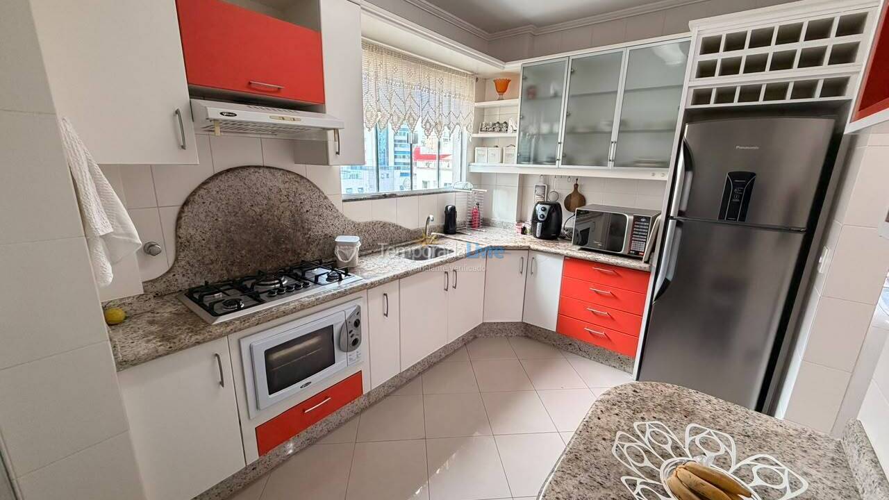 Apartamento para alquiler de vacaciones em Balneário Camboriú (Praia Central)